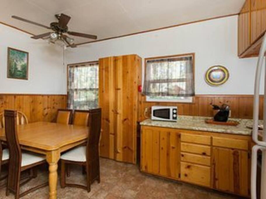 Green Cabin In Big Bear Lake 3 Bdr Pets Friendly بيغ بير المظهر الخارجي الصورة